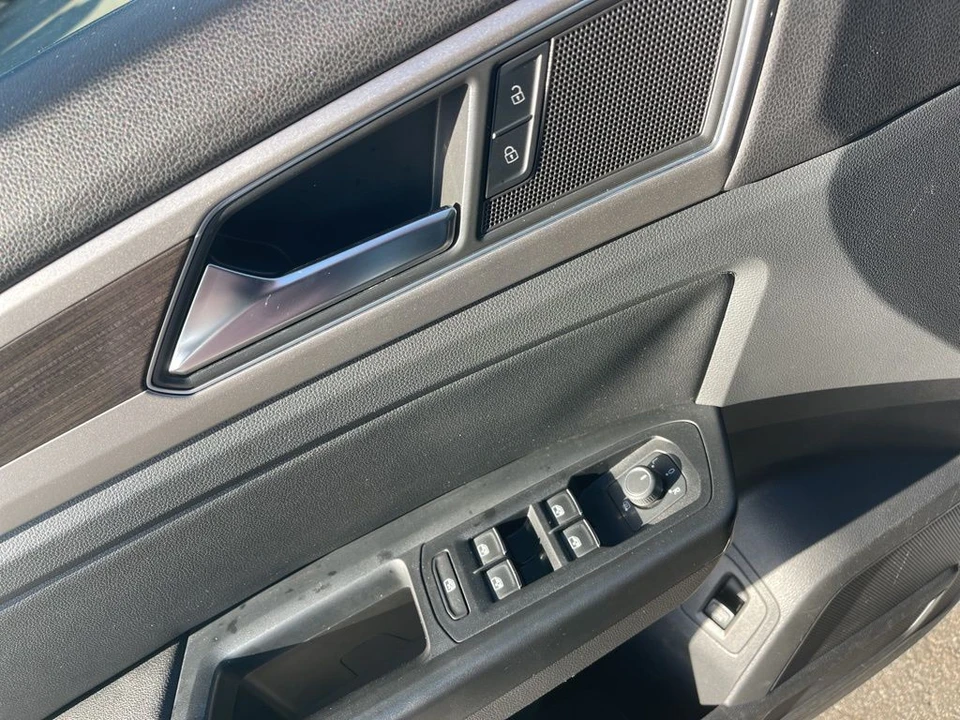 2019 Volkswagen Atlas - Image 10 of 12