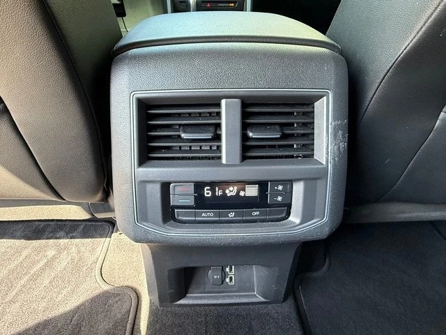 2019 Volkswagen Atlas - Image 17 of 21