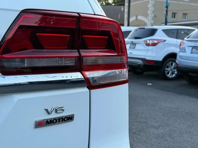 2019 Volkswagen Atlas - Image 6 of 12