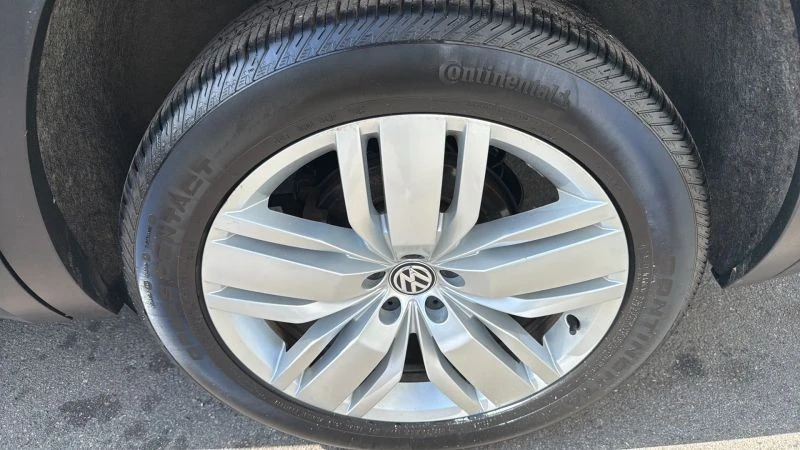 2019 Volkswagen Atlas - Image 9 of 12