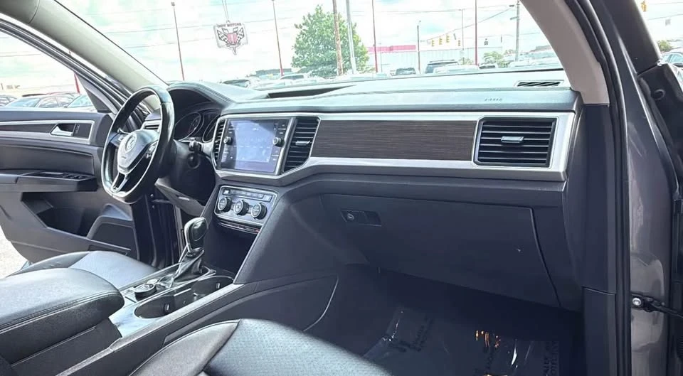 2019 Volkswagen Atlas - Image 12 of 19