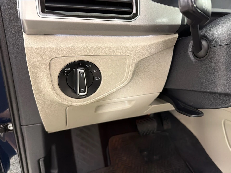 2019 Volkswagen Atlas - Image 14 of 21