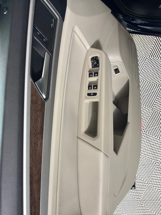 2019 Volkswagen Atlas - Image 11 of 21