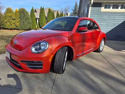 2019 Volkswagen Beetle Turbo S