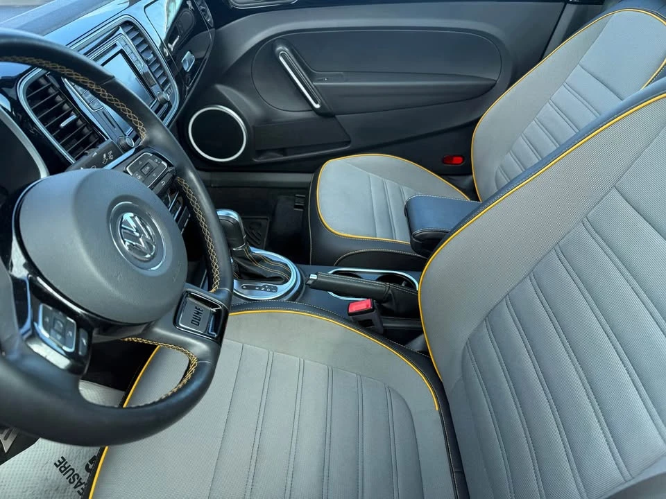 2019 Volkswagen A5 Beetle - Image 6 of 9