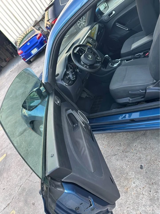2019 Volkswagen A5 Beetle - Image 4 of 15