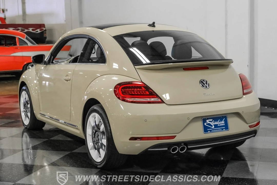 2019 Volkswagen A5 Beetle - Image 10 of 21
