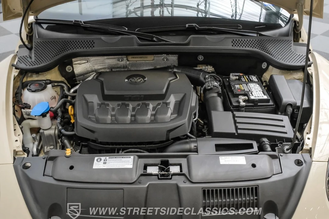 2019 Volkswagen A5 Beetle - Image 4 of 21