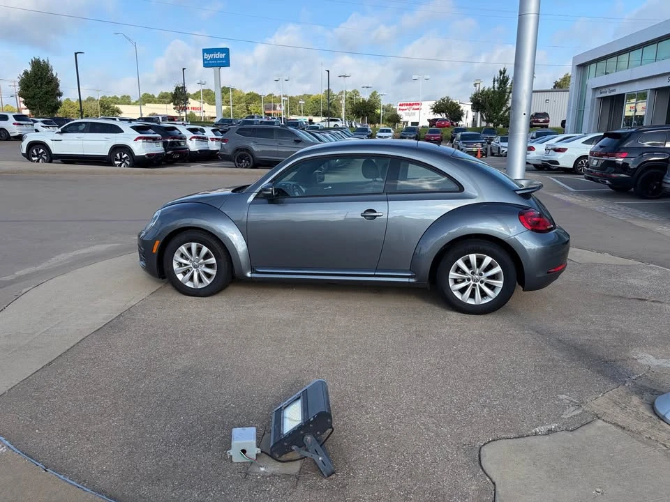 2019 Volkswagen A5 Beetle - Image 4 of 4