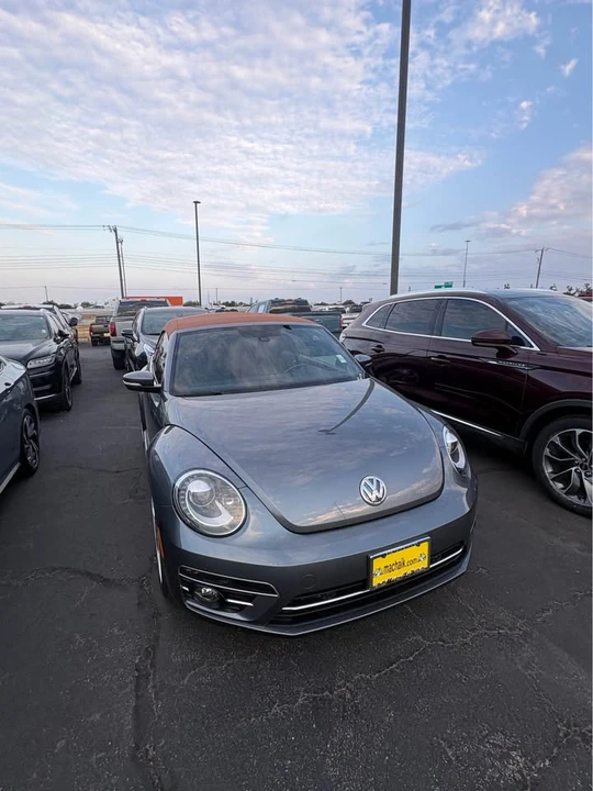 2019 Volkswagen A5 Beetle - Image 4 of 6