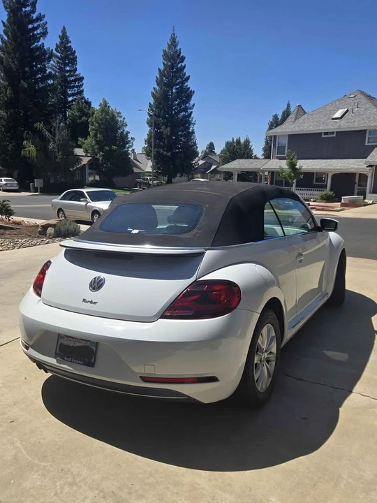 2019 Volkswagen A5 Beetle - Image 4 of 10