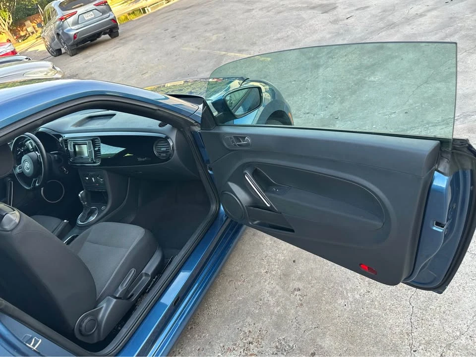 2019 Volkswagen A5 Beetle - Image 10 of 16