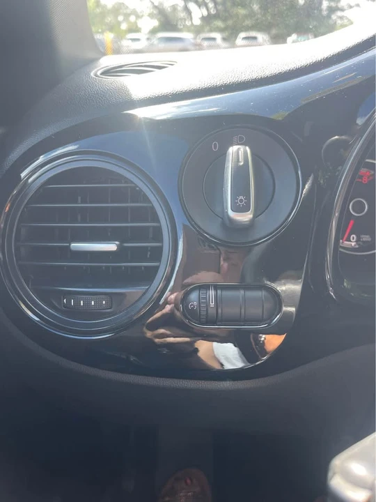 2019 Volkswagen A5 Beetle - Image 10 of 11