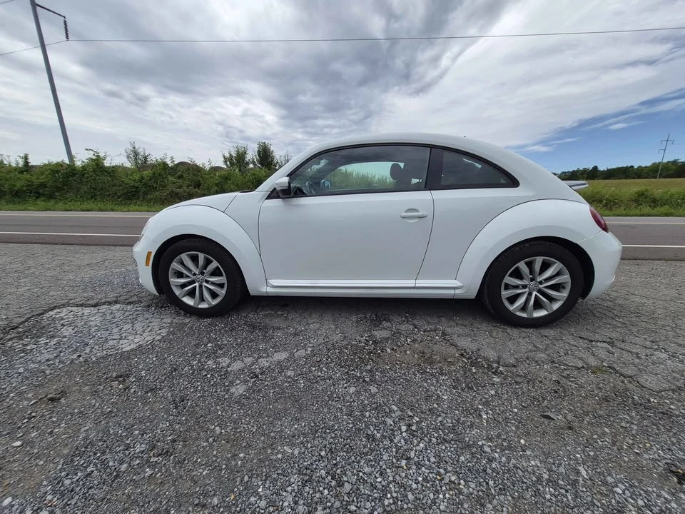 2019 Volkswagen A5 Beetle - Image 3 of 9