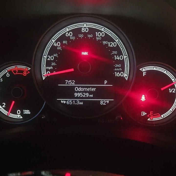 2019 Volkswagen A5 Beetle - Image 5 of 10