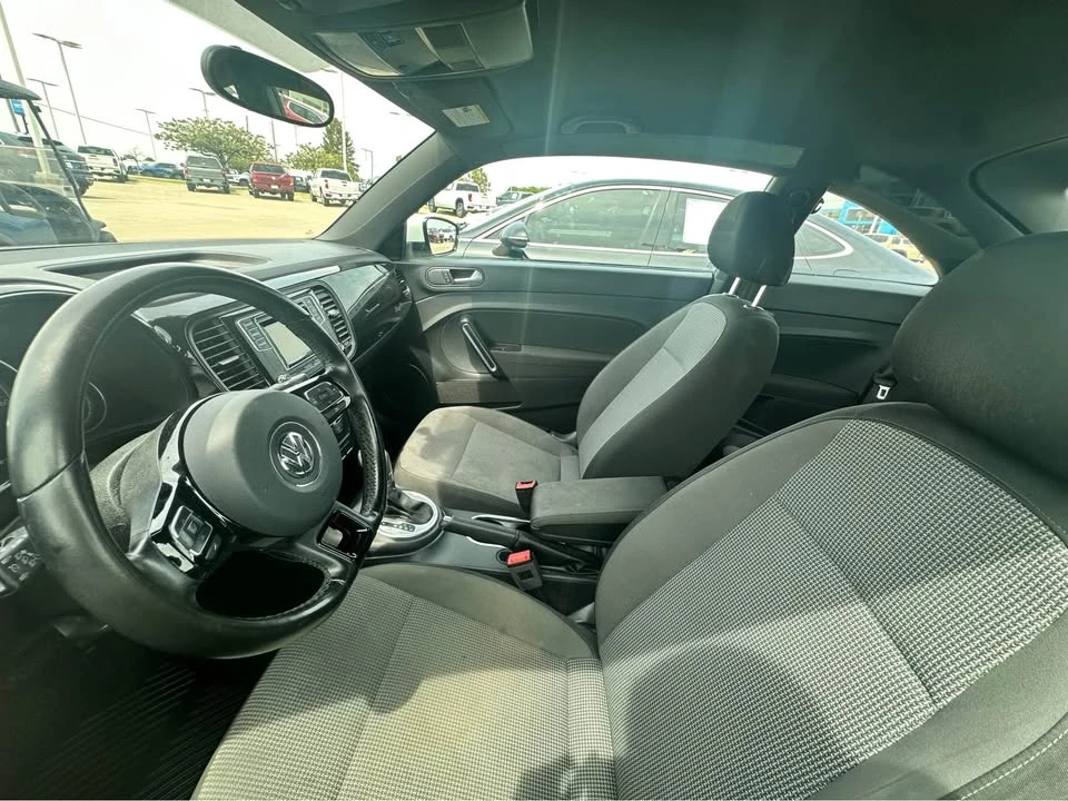 2019 Volkswagen A5 Beetle - Image 6 of 7