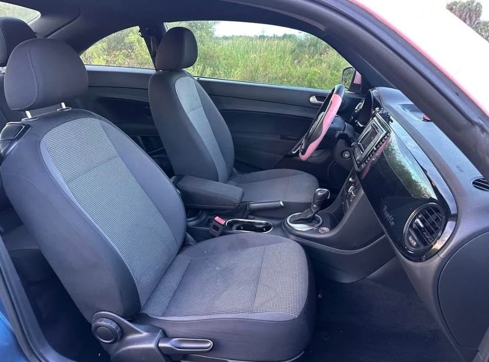 2019 Volkswagen A5 Beetle - Image 8 of 11