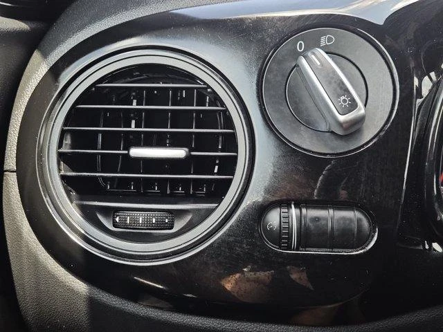 2019 Volkswagen A5 Beetle - Image 19 of 20