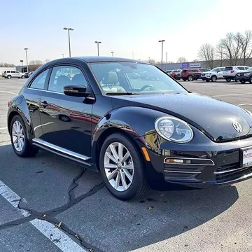 2019 Volkswagen Beetle 2.0T SE