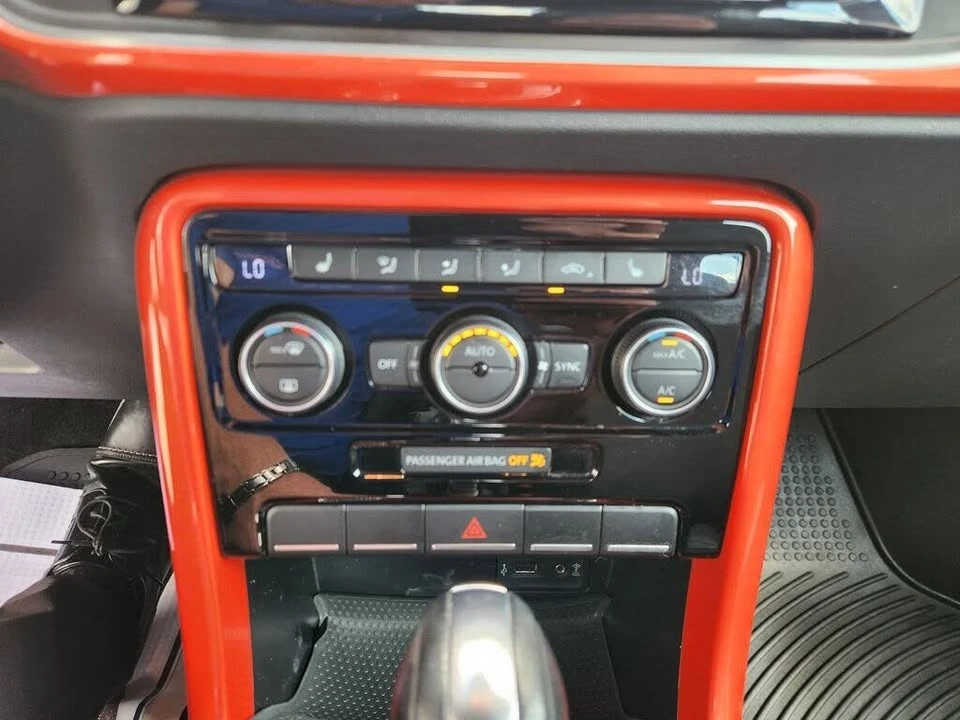 2019 Volkswagen A5 Beetle - Image 17 of 20