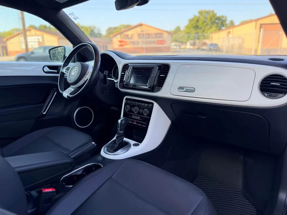 2019 Volkswagen A5 Beetle - Image 8 of 20