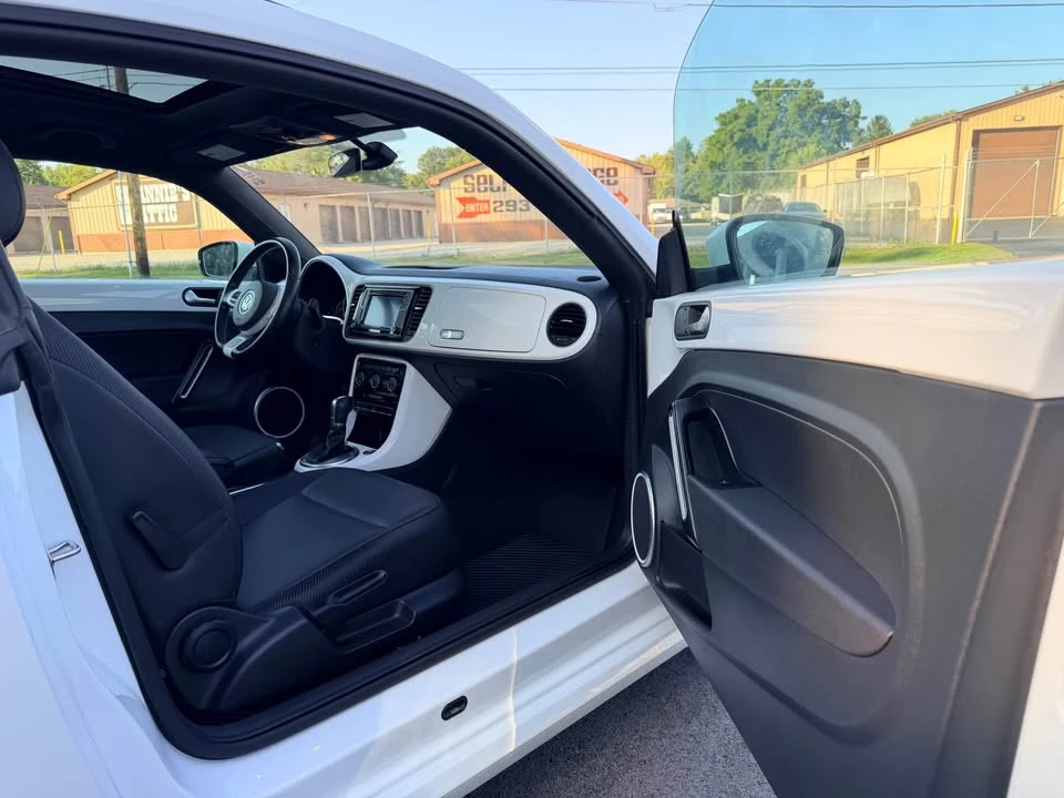 2019 Volkswagen A5 Beetle - Image 9 of 20