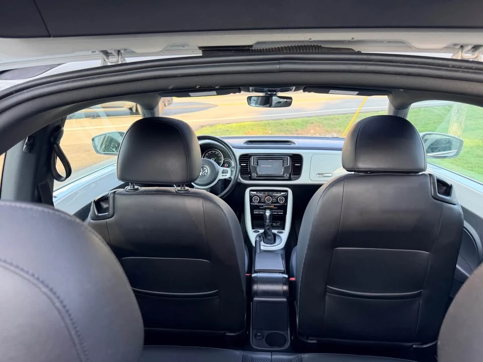 2019 Volkswagen A5 Beetle - Image 10 of 20