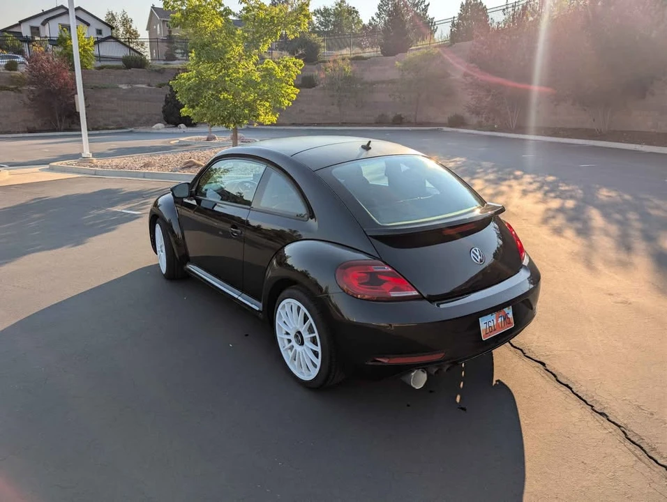 2019 Volkswagen A5 Beetle - Image 3 of 4