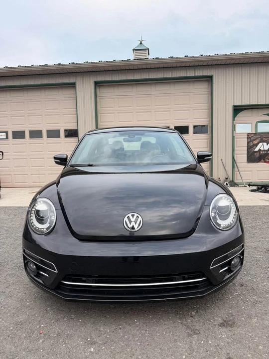 2019 Volkswagen A5 Beetle - Image 2 of 16