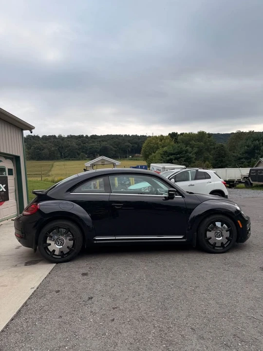 2019 Volkswagen A5 Beetle - Image 4 of 16