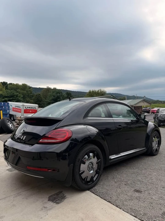2019 Volkswagen A5 Beetle - Image 5 of 16