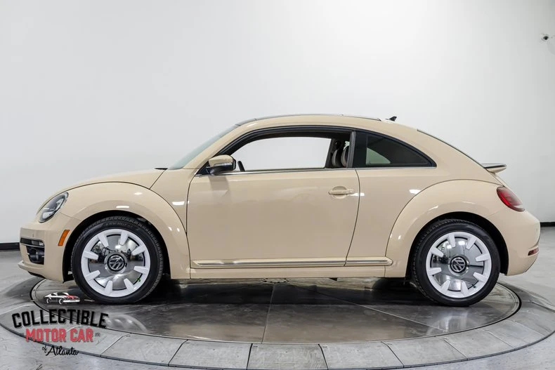 2019 Volkswagen A5 Beetle - Image 10 of 31