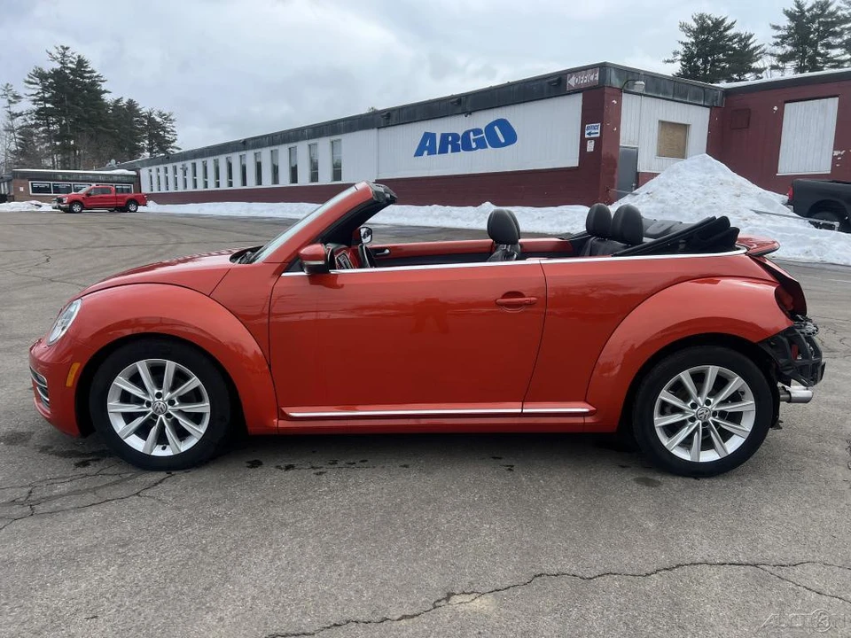 2019 Volkswagen A5 Beetle - Image 2 of 12