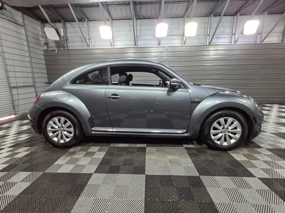 2019 Volkswagen A5 Beetle - Image 9 of 12