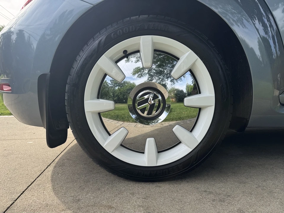 2019 Volkswagen A5 Beetle - Image 7 of 31