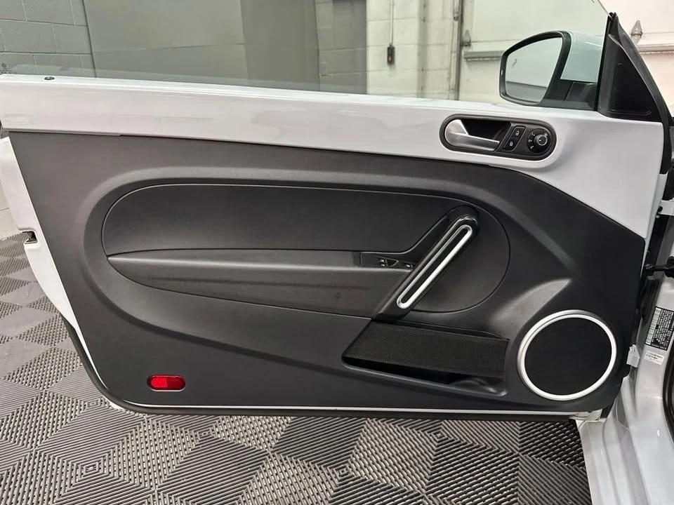 2019 Volkswagen A5 Beetle - Image 8 of 20