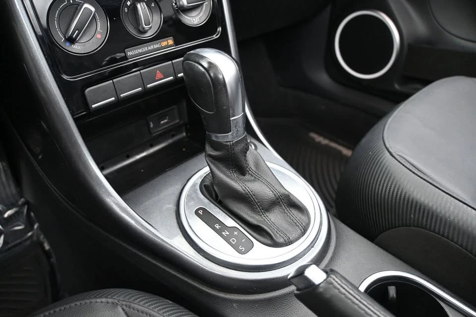 2019 Volkswagen A5 Beetle - Image 5 of 19