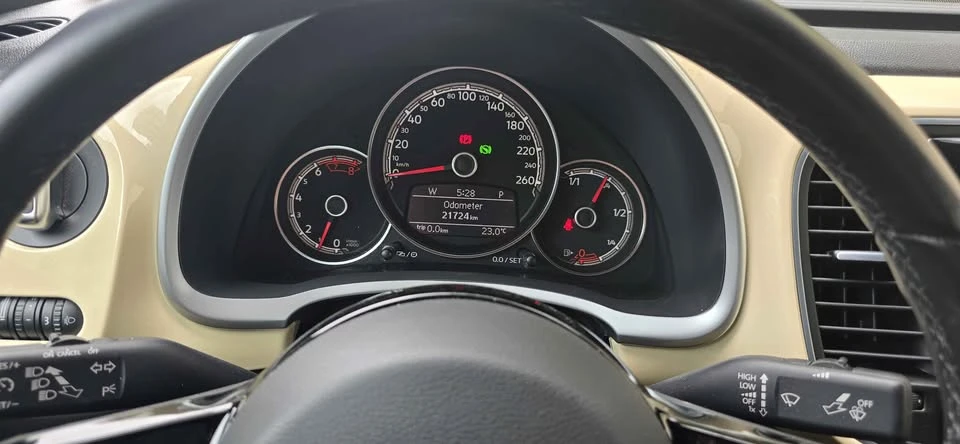 2019 Volkswagen A5 Beetle - Image 10 of 18