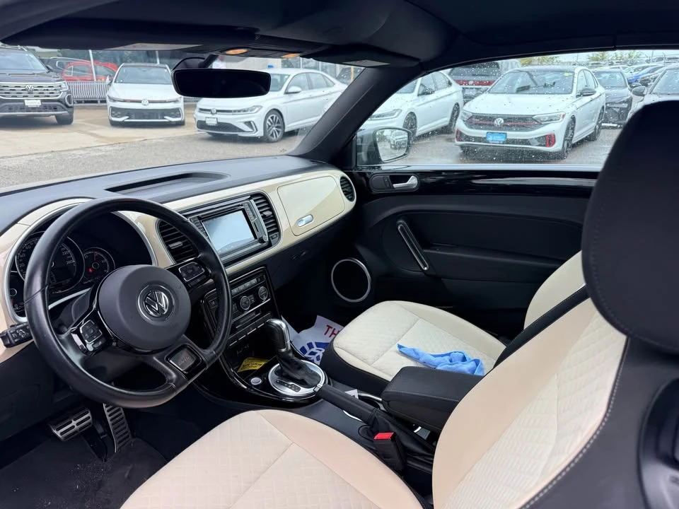 2019 Volkswagen A5 Beetle - Image 9 of 11