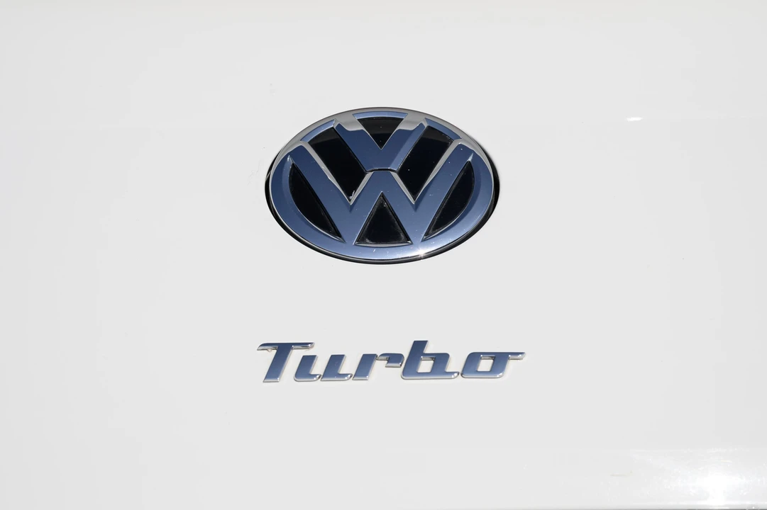 2019 Volkswagen A5 Beetle - Image 19 of 31