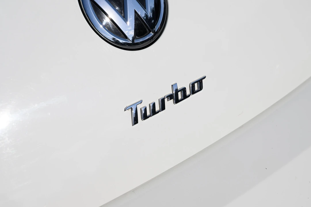 2019 Volkswagen A5 Beetle - Image 18 of 31