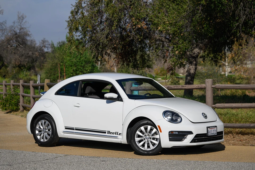 2019 Volkswagen A5 Beetle - Image 9 of 31
