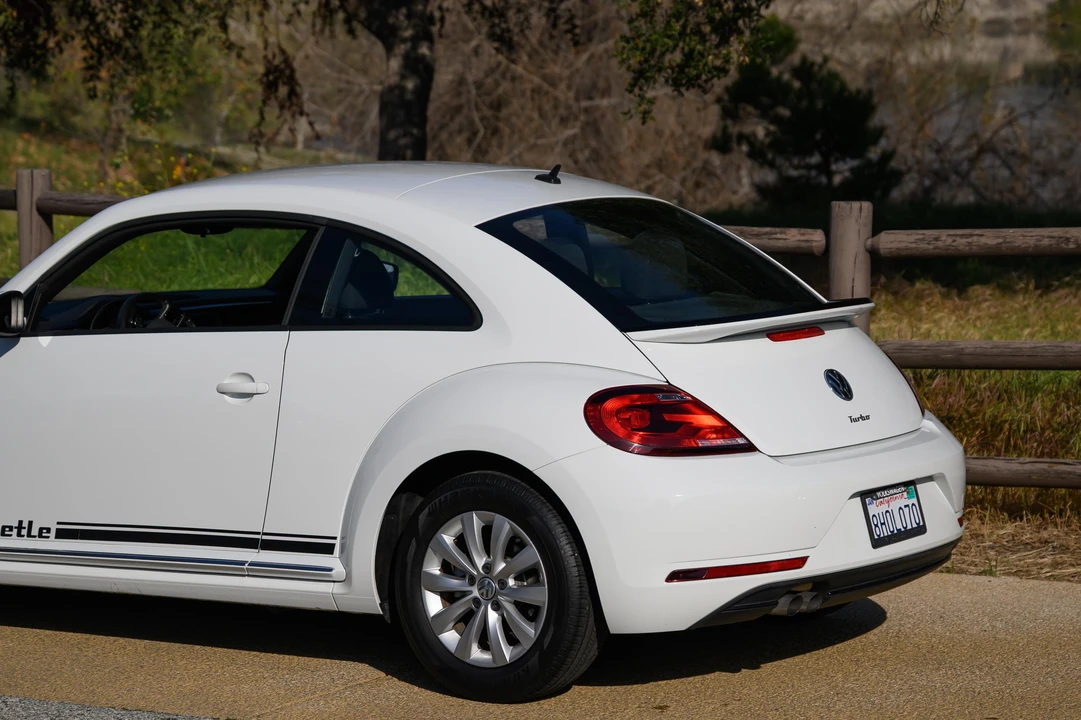 2019 Volkswagen A5 Beetle - Image 16 of 31