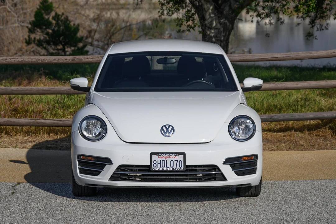 2019 Volkswagen A5 Beetle - Image 6 of 31