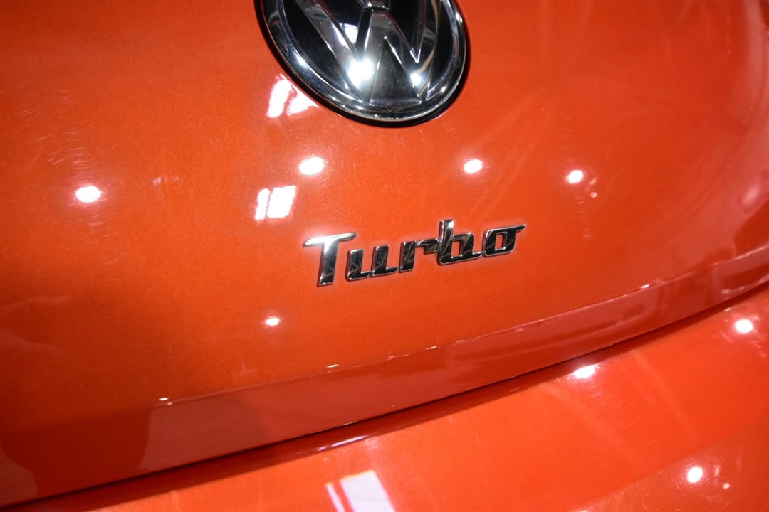 2019 Volkswagen A5 Beetle - Image 8 of 12