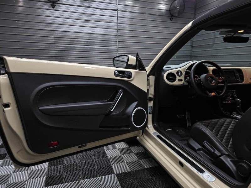 2019 Volkswagen A5 Beetle - Image 19 of 20