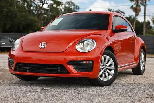 2019 Volkswagen Beetle Hatchback 2D