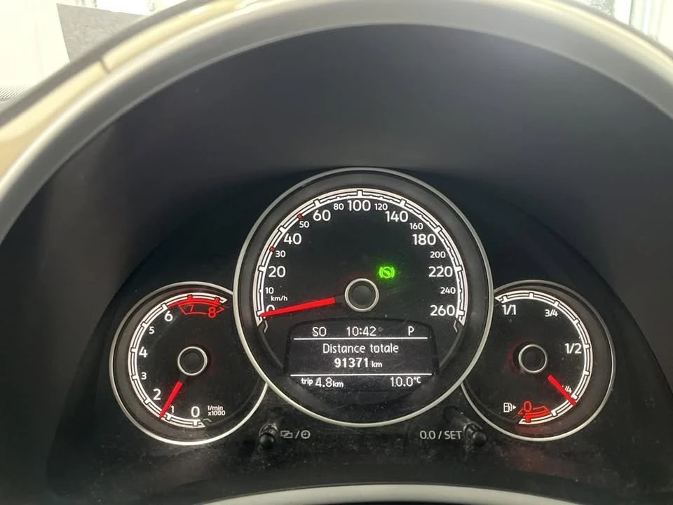 2019 Volkswagen A5 Beetle - Image 10 of 10