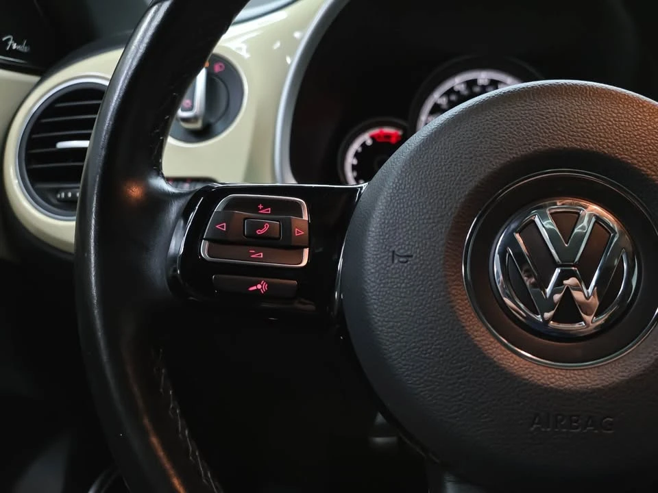 2019 Volkswagen A5 Beetle - Image 17 of 18