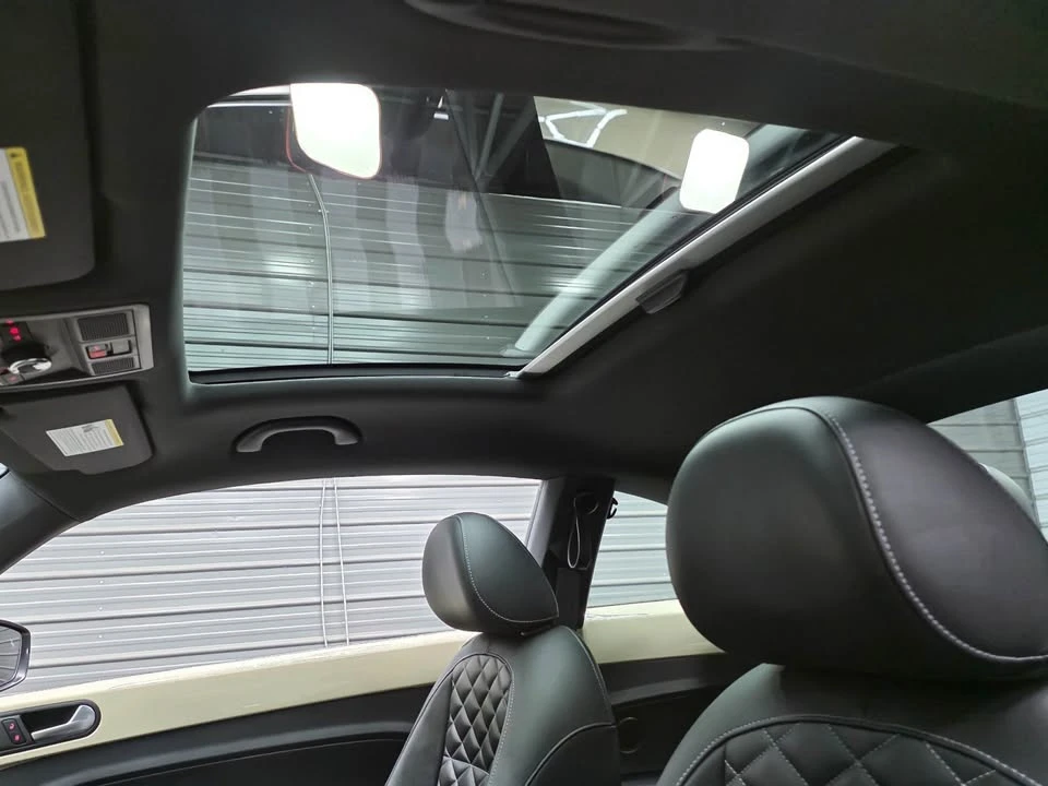 2019 Volkswagen A5 Beetle - Image 13 of 18